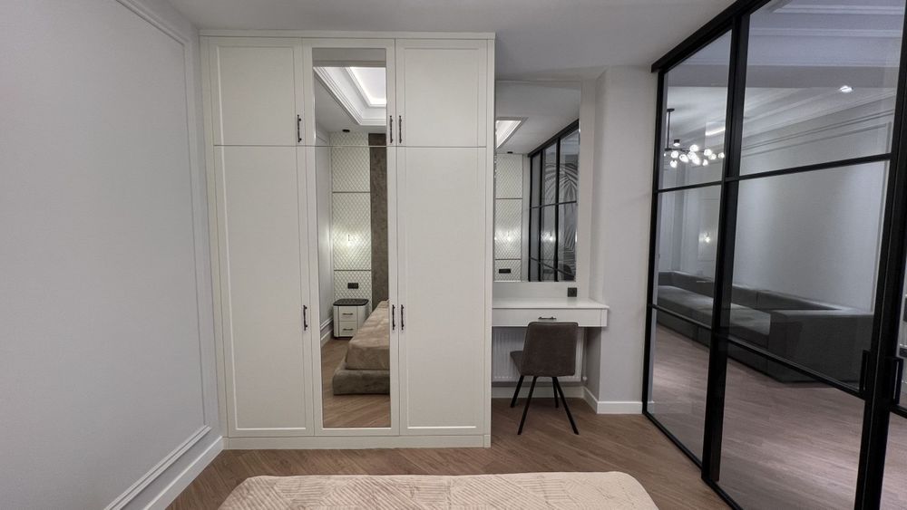 Сдается в аренду трёхкомнатная квартира бизнес класса на Махтумкули