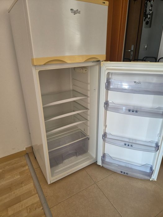 frigider cu congelator Whirlpool