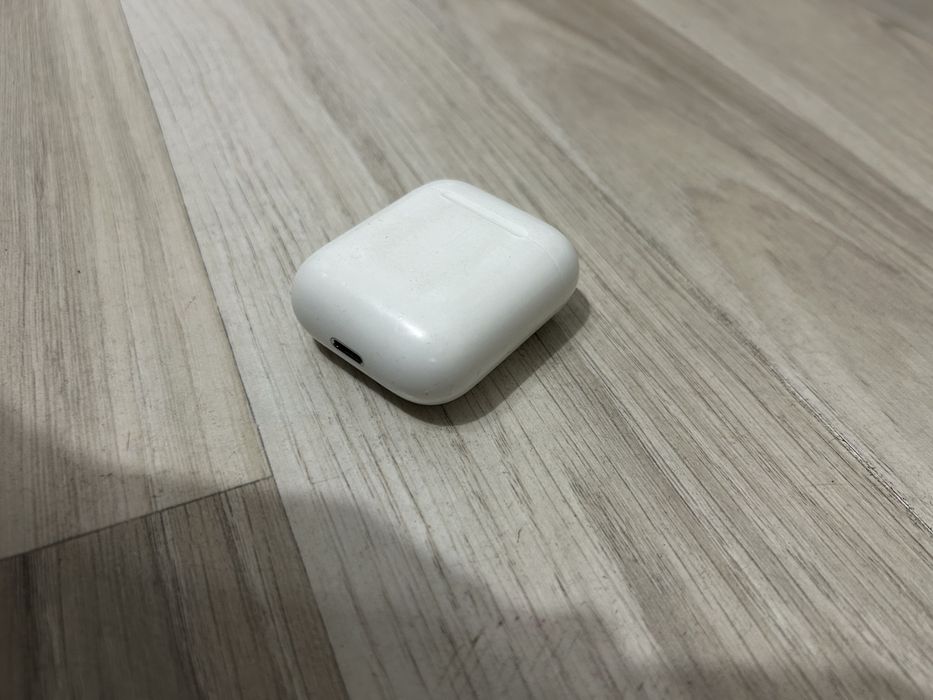 Airpods 2, in stare excelenta, impecabile