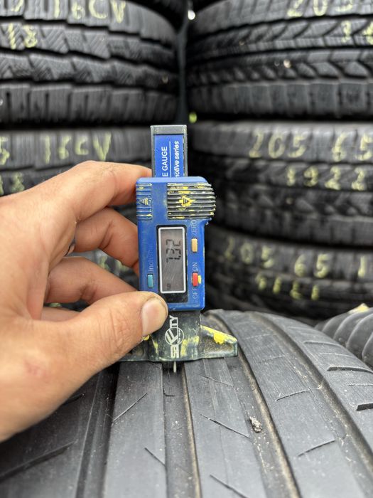 Anvelope Vara 205/60/16 Vredestein UltraC 205 60 16 R16