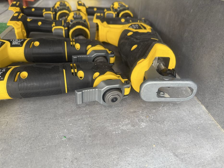 Vind set corpuri STANLEY  FATMAX  toate brhusheles noi neutilizate