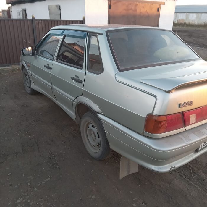 Продам машину ваз2115