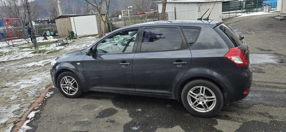 KIA CEED 1.4 benzina 2010