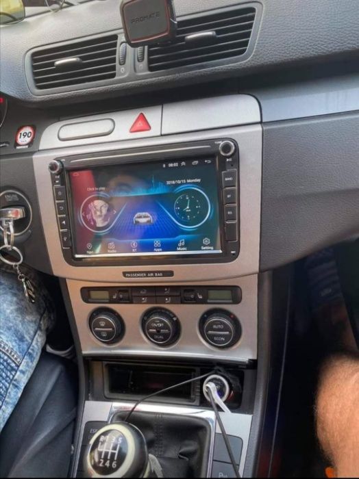 Navigatie Android Pasat Golf Waze WiFi GPS