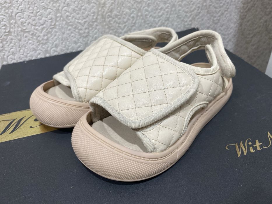 Сандалии для сада