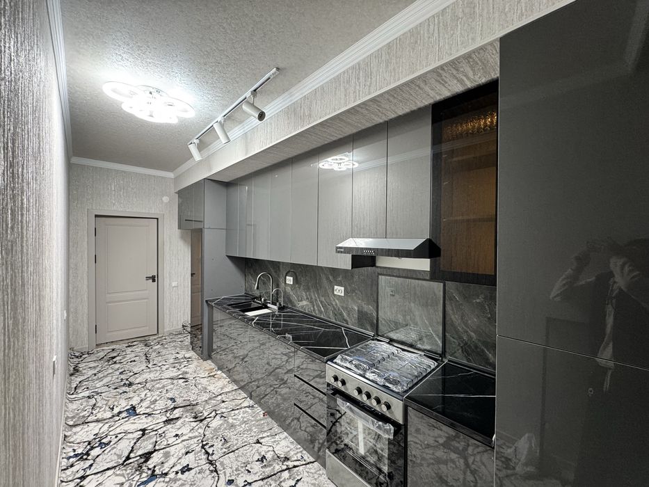 Хархил турдаги кухння мебеллар ясаймиз