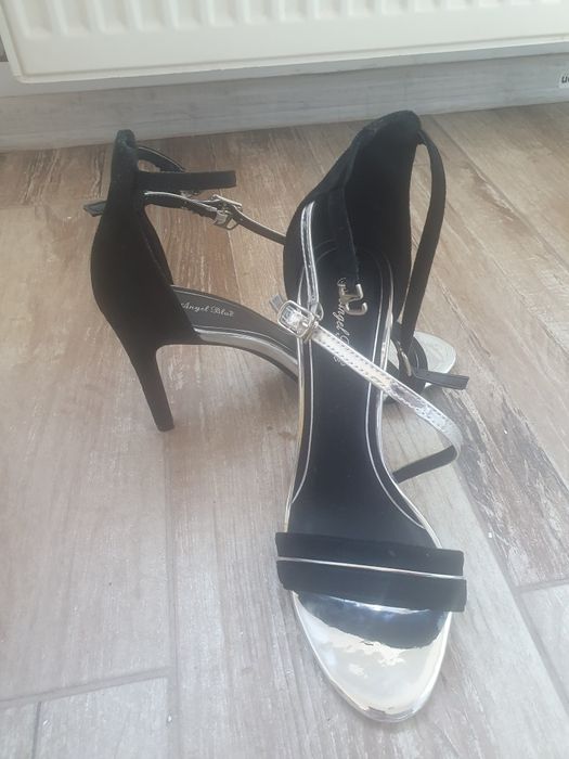 Sandale piele ecologică