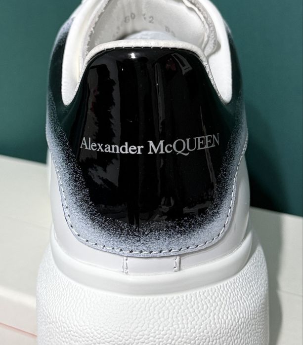 Alexander Mqueen