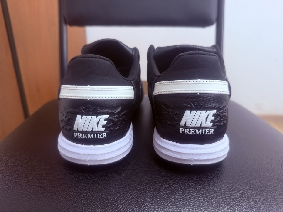 Сороконожка Nike