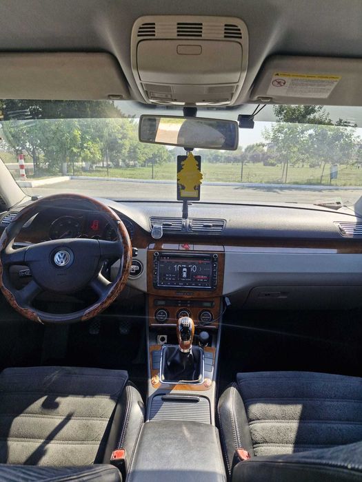 De vânzare Volkswagen Passat B6