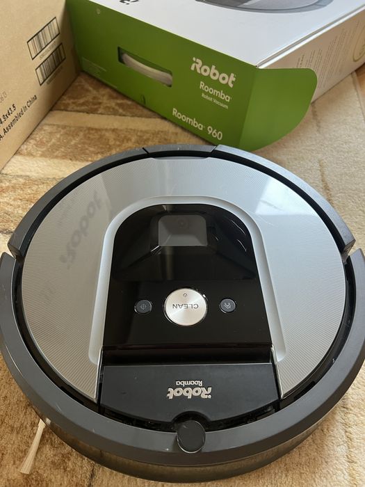 iRobot Roomba 960
