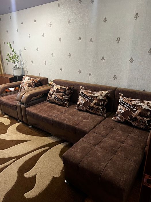 Продам диван !!!