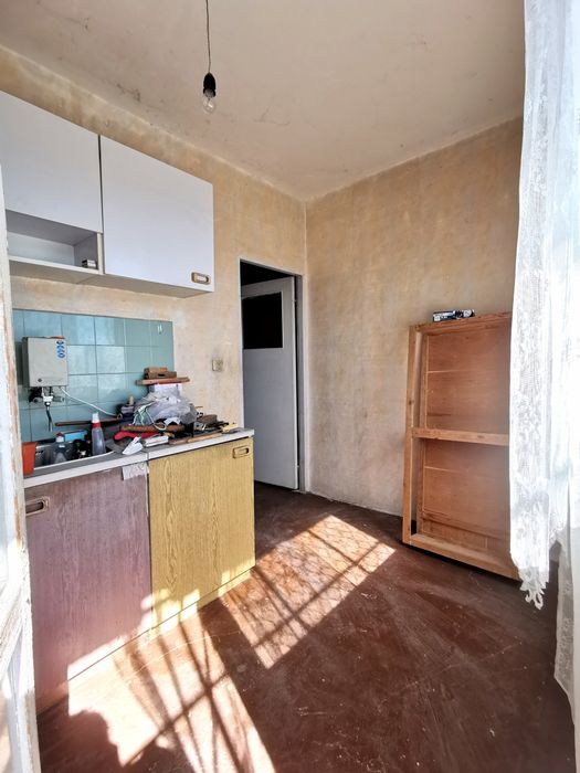 Продава се Едностаен апартамент в Горна Оряховица - 42 кв.м за 814 €/кв.м - Снимка #1