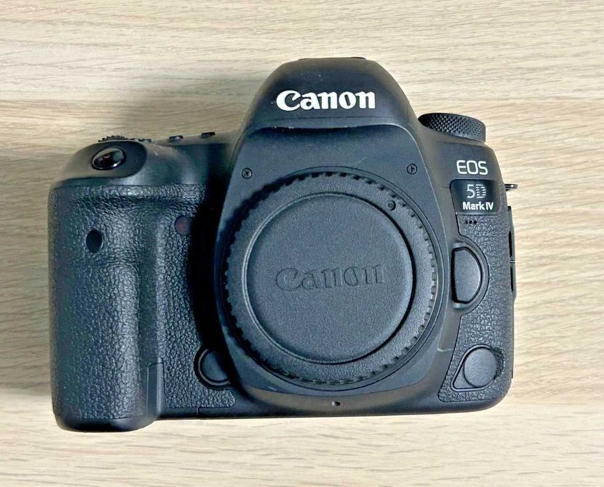 Canon EOS 5D Mark IV