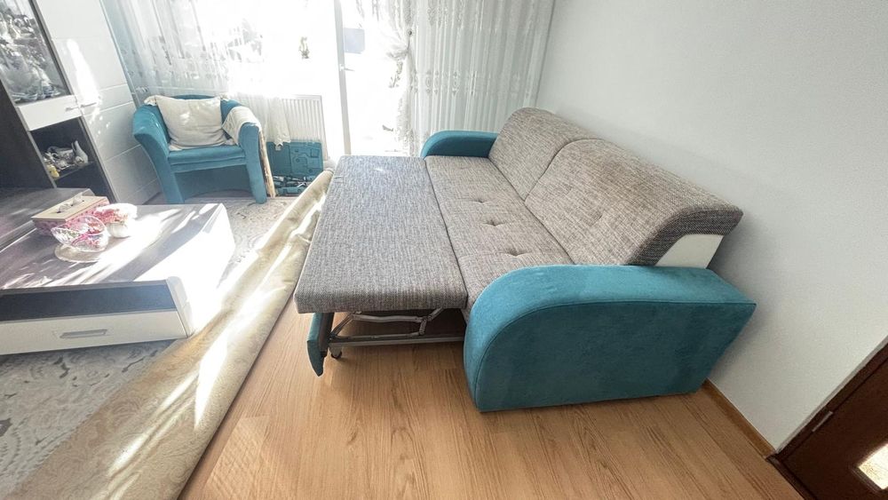 Canapea extensibila și 2fotolii