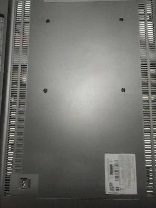 Продам телевизор Samsung на запчасти