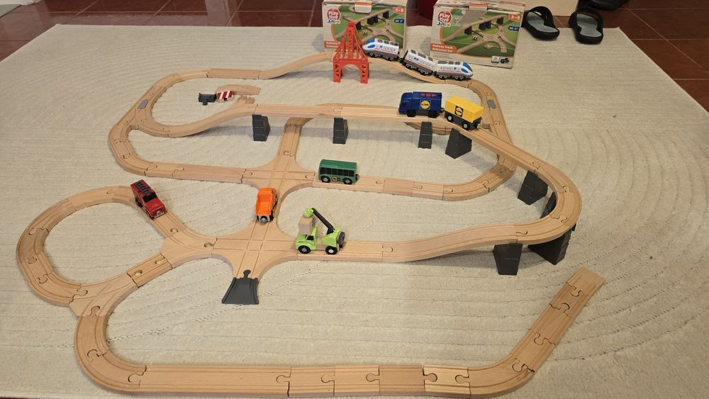 Set sine lemn pentru trenulet si masini