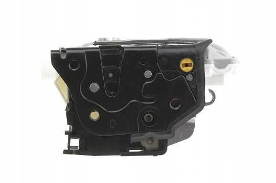 Брава предна врата Seat ALTEA/ALTEA XL/LEON/TOLEDO III/VW EOS 2004- LH/RH  1P1837015/1P1837015B/1P1837016/1P1837016B