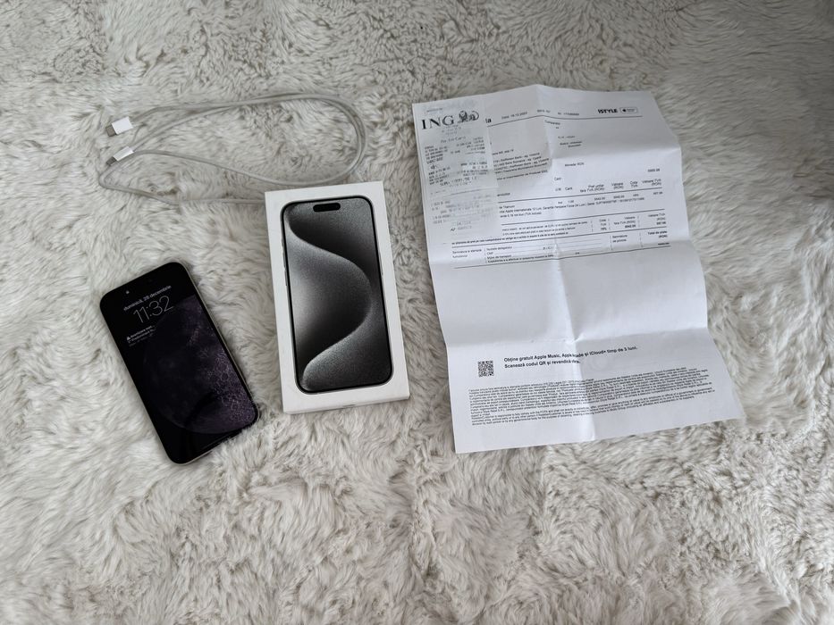 iPhone 15 Pro – 128 GB – Silver – Stare impecabilă