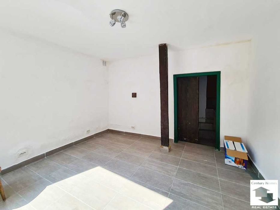 Продава се Къща в Велико Търново, Център - 230 кв.м за 1283 €/кв.м - Снимка #19