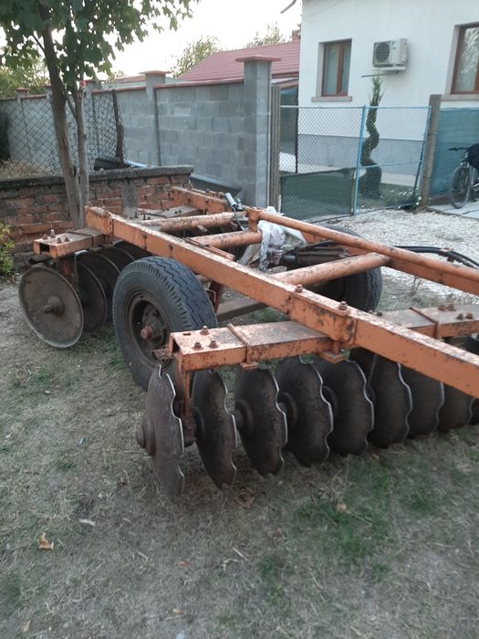 Дискова брана...