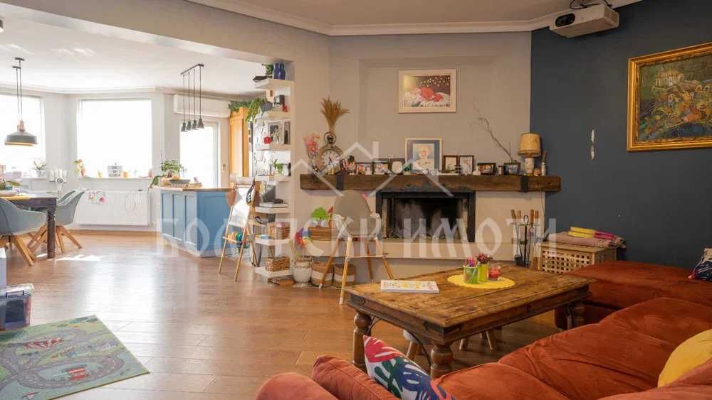 Продава се Четиристаен апартамент в Велико Търново, Бузлуджа - 158 кв.м за 1519 €/кв.м - Снимка #8