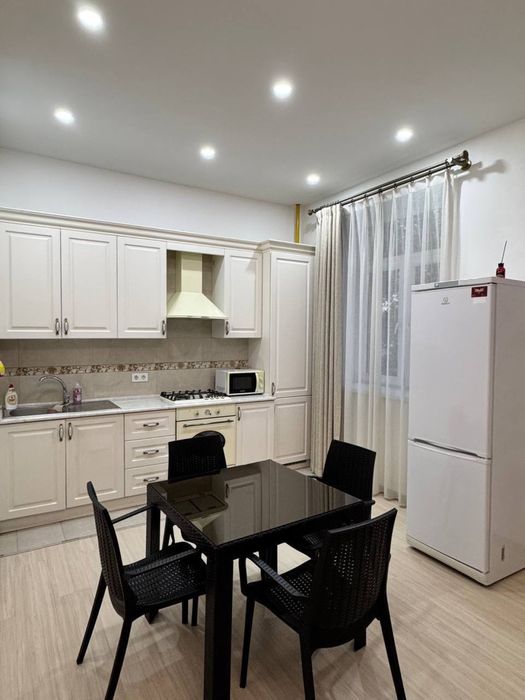 Jinsiy aloqa yosh kazak qizlar uy qurilishi video