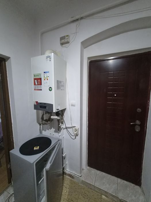 Apartament o cameră de închiriat