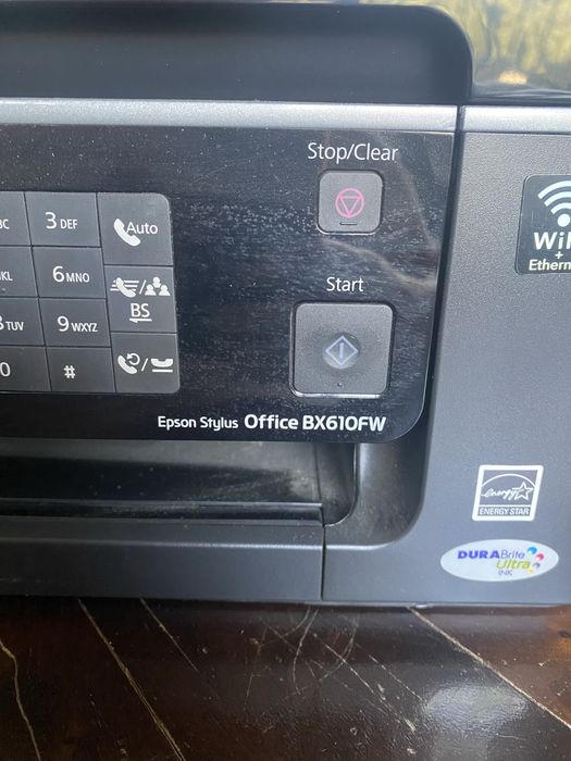 Imprimanta multifunctionala Epson