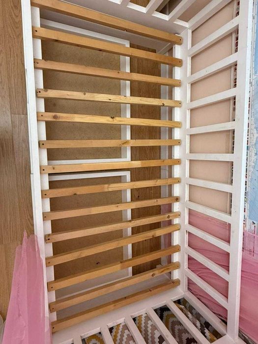 Детская кровать домик