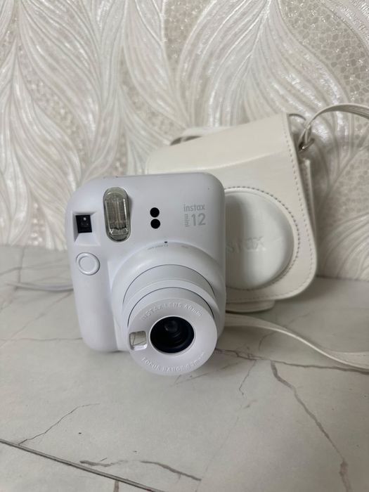 Fujifilm Instax Mini 12