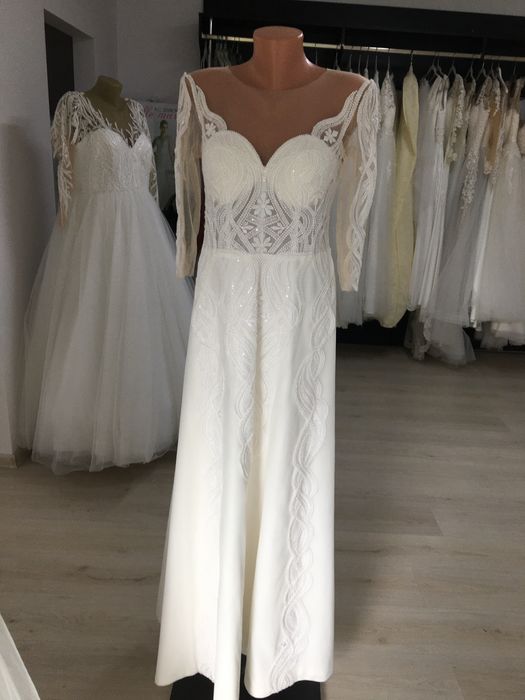 Vand Rochie de mireasa marimea M/L