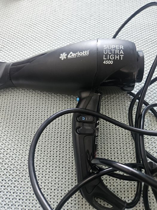 Vand uscator de par profesional