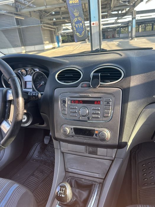 Mașina Ford Focus 2008
