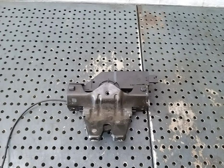 Broasca haion bmw seria 1 e87 8196401