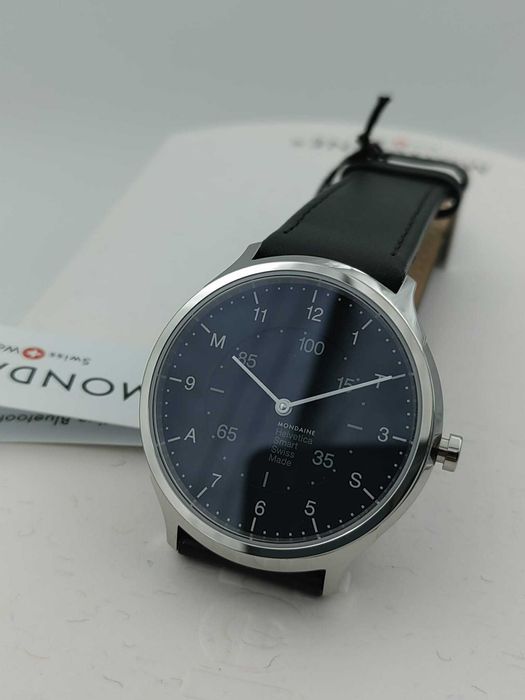 Mondaine Helvetica 40 mm – Hybrid Smartwatch – Nou – Full Set