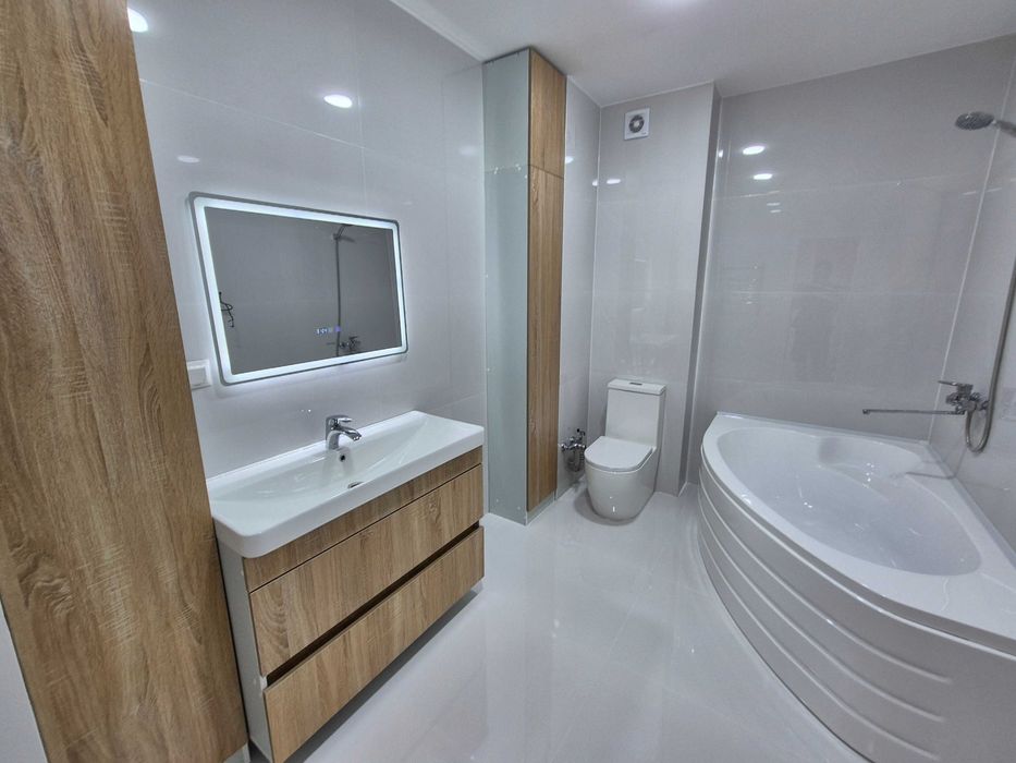 Продается новая 3-комнатная квартира в новостройке! С Кадастром!