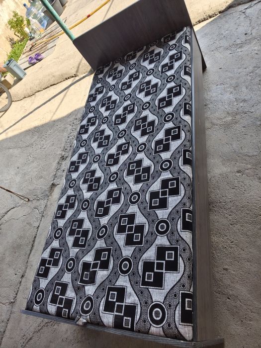 Продам Кровать детскую