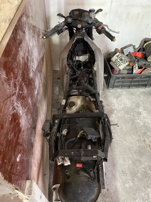 Motocicleta Aprilia pentru piese sau restaurare