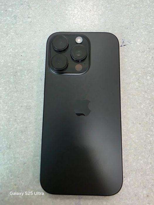Iphone 16 pro в иделаьном состоянии