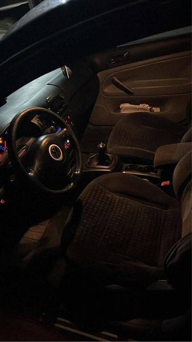 Vand passat b5.5 sau schimb