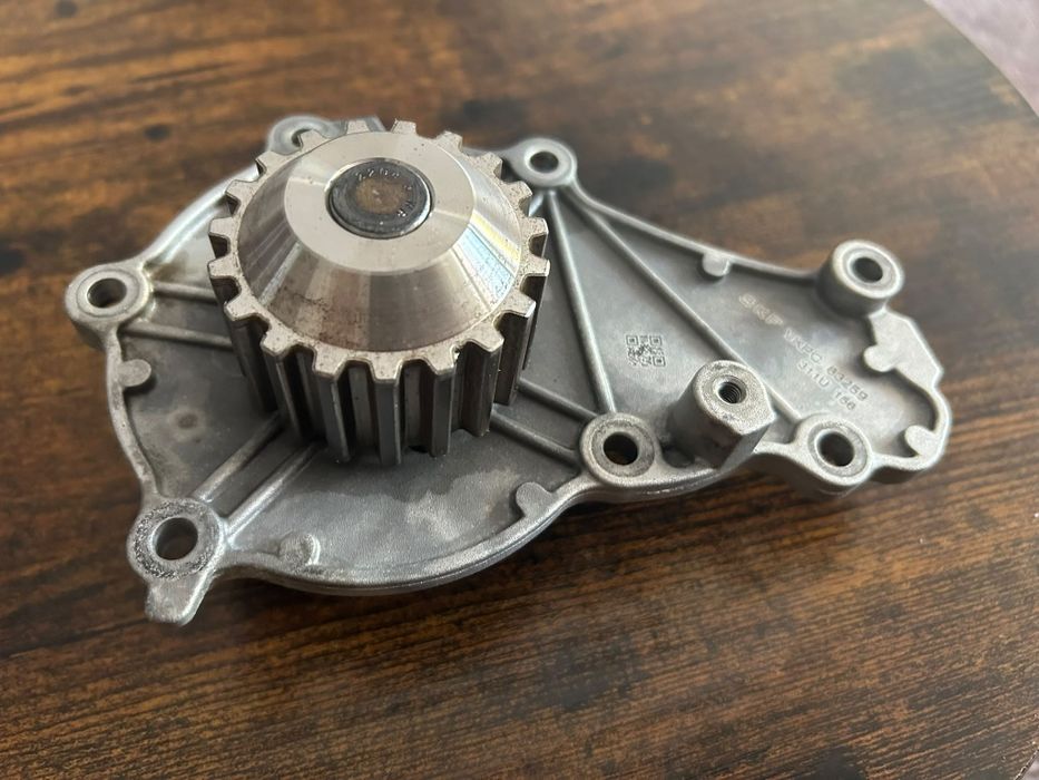 Popa apa SKF motor 1.6. TDCI