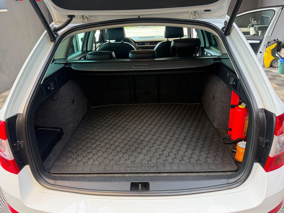 Autoturism skoda Octavia
