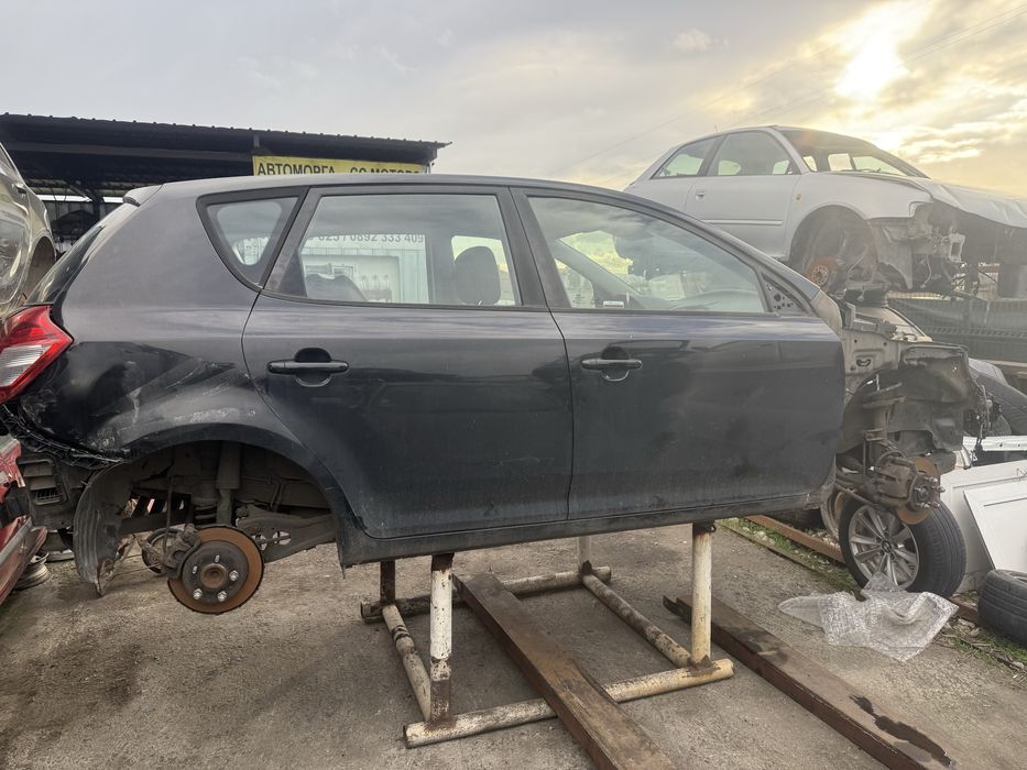 Kia Ceed 1.6 crdi 66 kw 90 hp D4FB Кия Сиид на части!