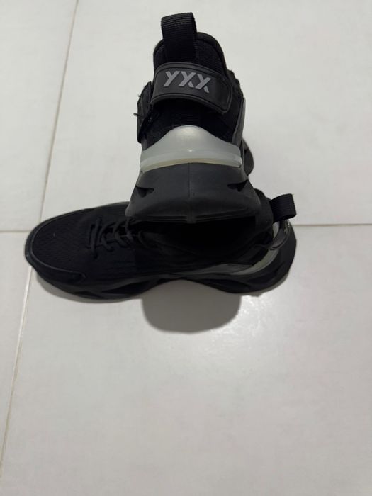 Adidași Gryxx mărime 43 branț 28cm