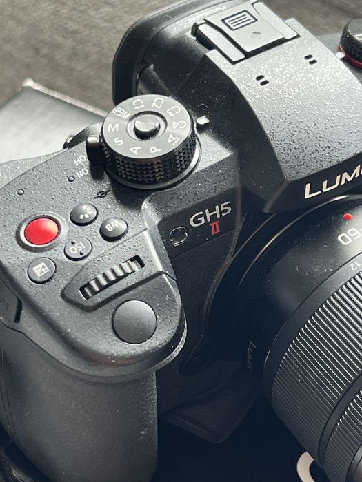 Panasonic lumix GH5 M2