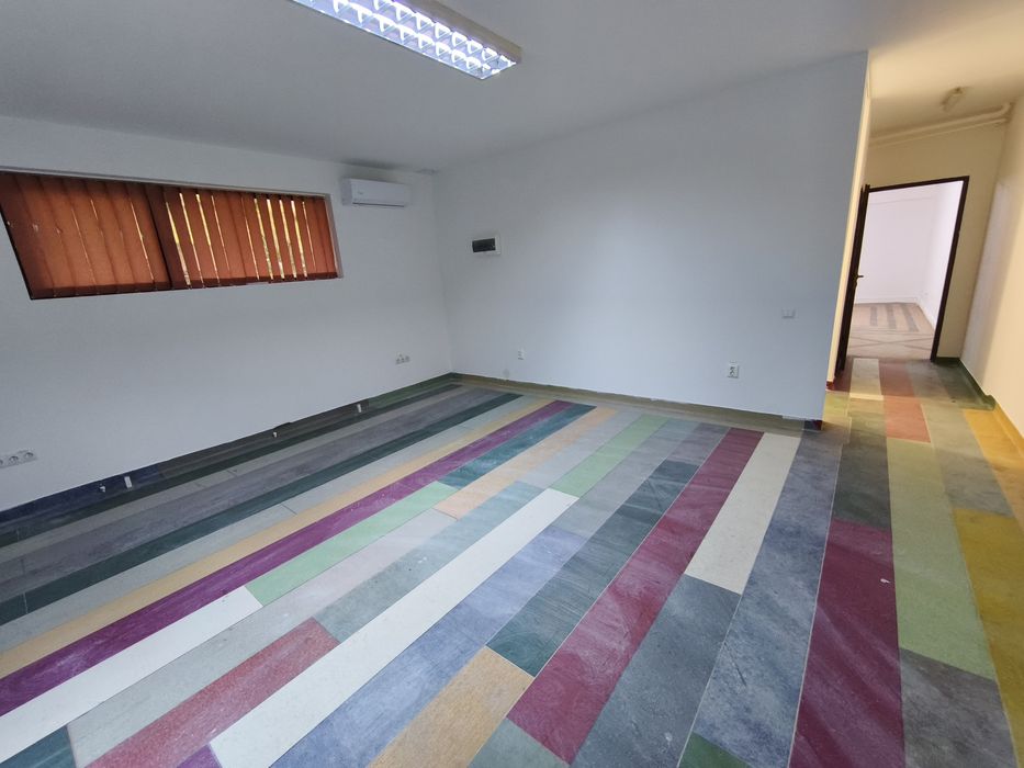 Spatiu comercial de închiriat