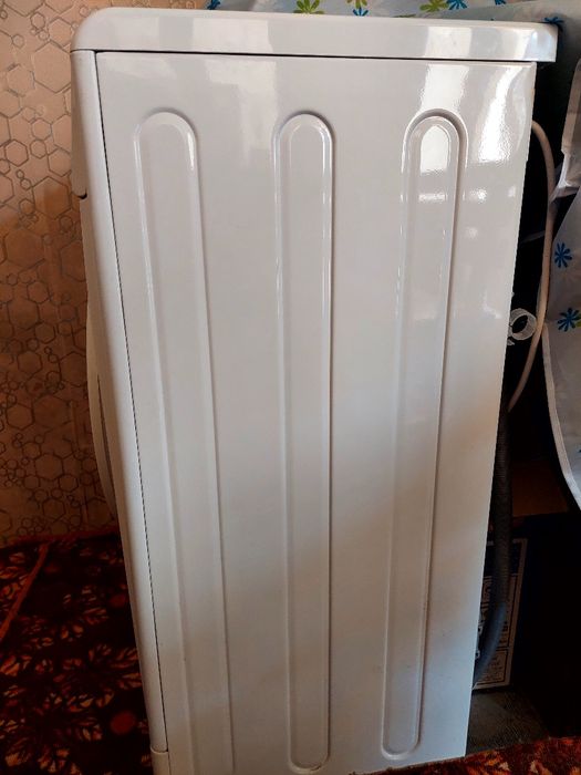 Стиральная машина (indesit)