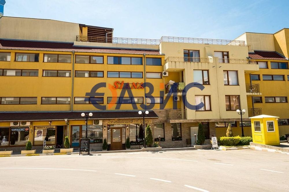 Продава се Двустаен апартамент в Свети Влас - 55 кв.м за 826 €/кв.м - Снимка #13