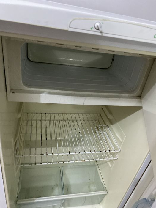 Холодильник продам